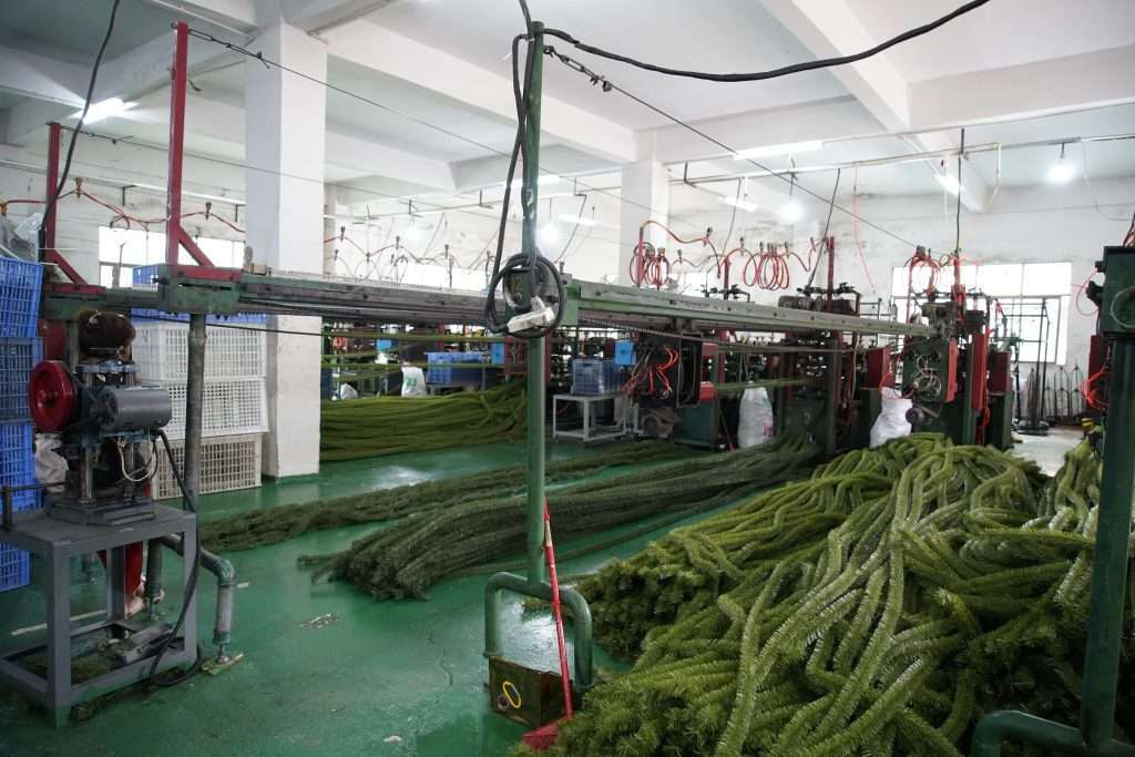 4-line christmas tree leaf drawing machine