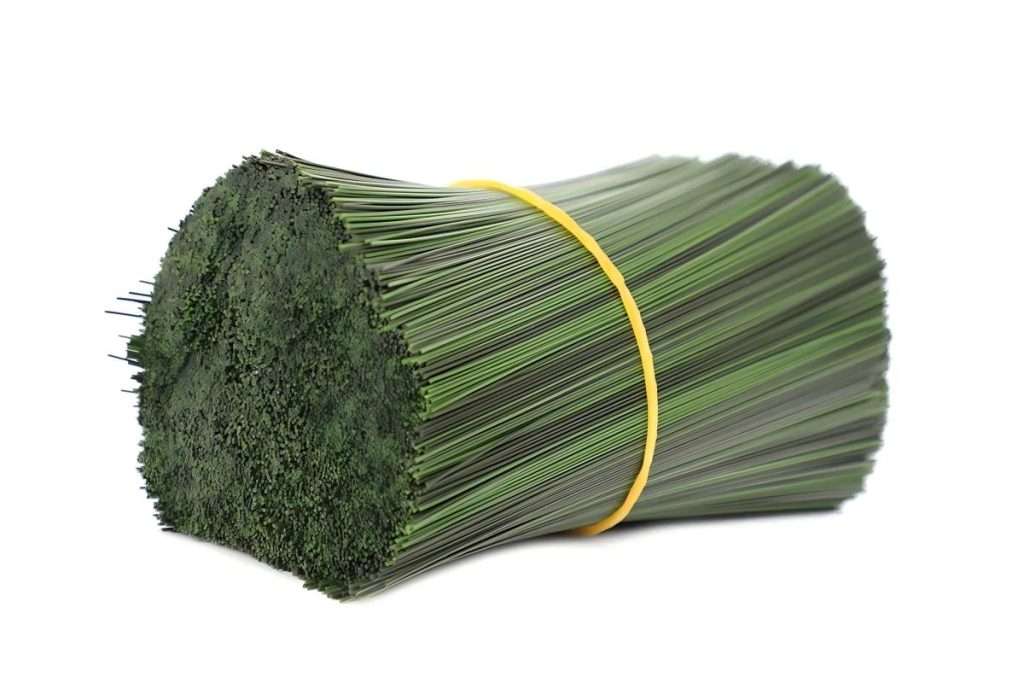 Plastic coated wire