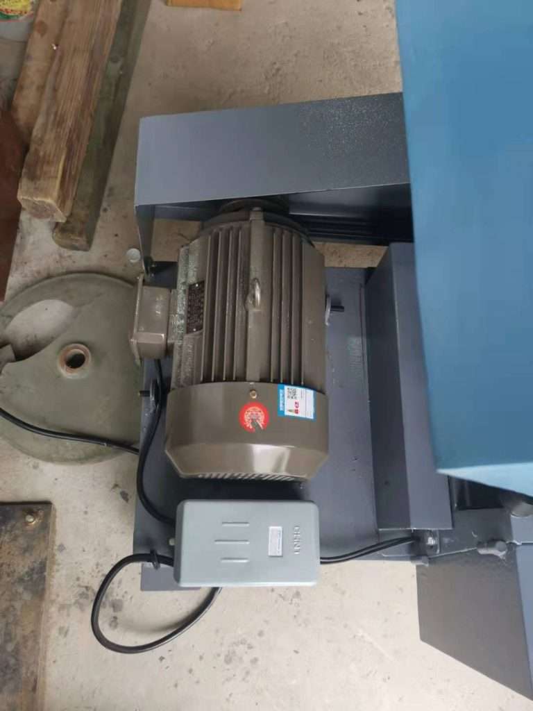 PE Waste Crushing Machine